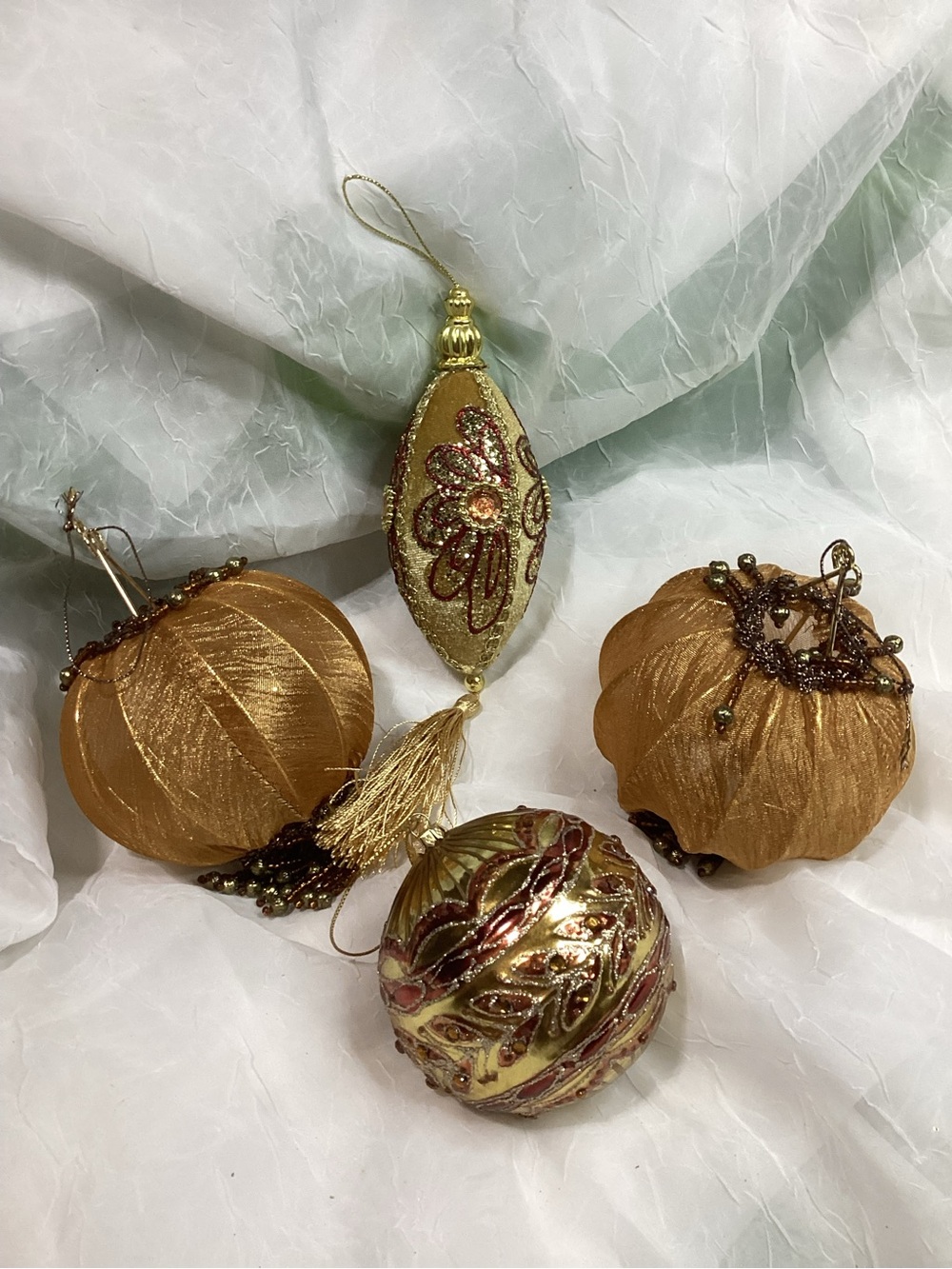 Christmas Ornament Beautiful Gold Tones Beaded Luxurious Victorian Glass Fabric